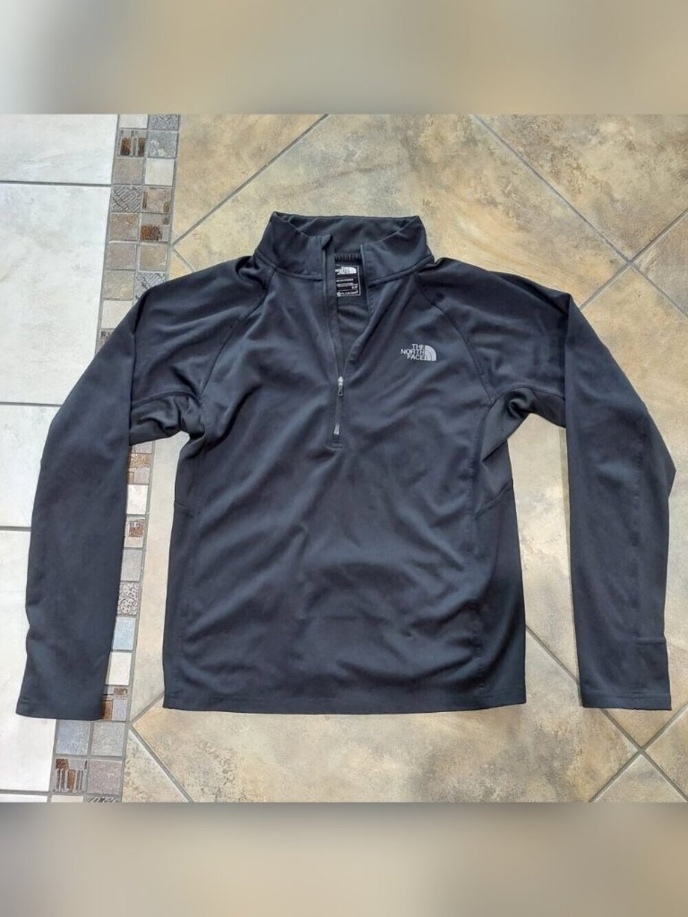 The North Face Black Half Zip FlashDry Sweatshirt Mens S